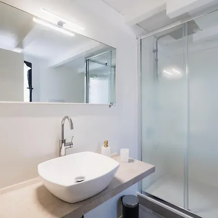 V9 Loft Luxury - 300mt Da Mare, Centro E Stazione