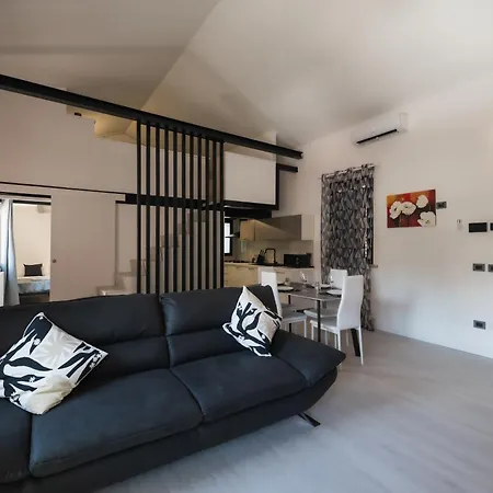 V9 Loft Luxury - 300mt Da Mare, Centro E Stazione Appartamento *