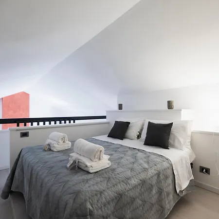 V9 Loft Luxury - 300mt Da Mare, Centro E Stazione