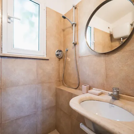 V9 Loft Luxury - 300mt Da Mare, Centro E Stazione Falconara Marittima